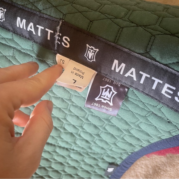 Mattes sheepskin Green Quilted Saddle Pad with burgundy lambskin - Picture 6 of 9